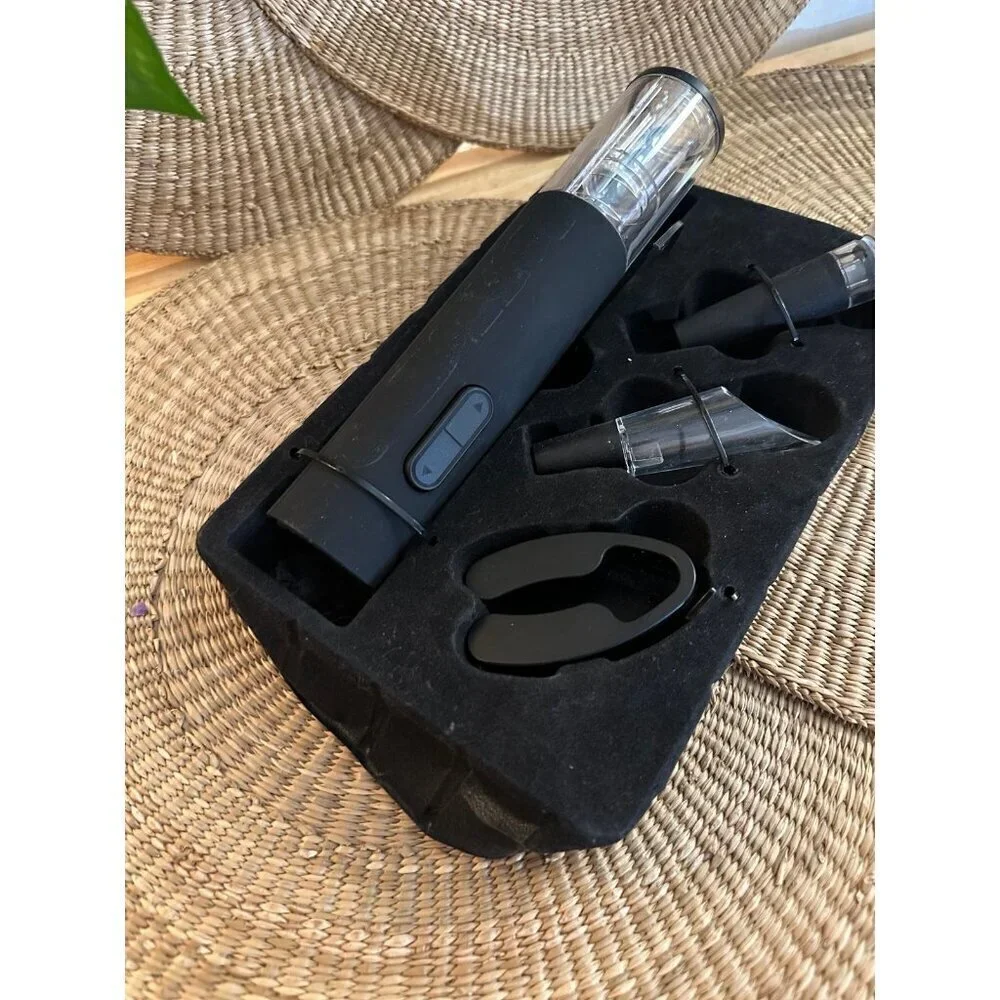 Electric Wine opener & tool set